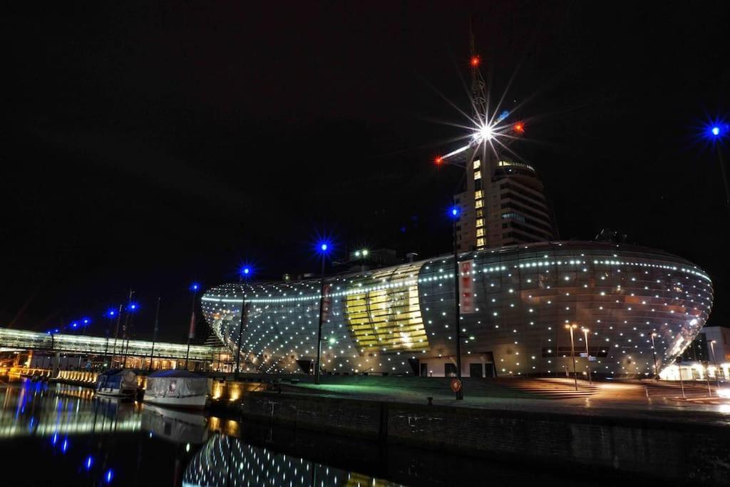 Ueber Den Daechern Von Bremerhaven Exterior foto